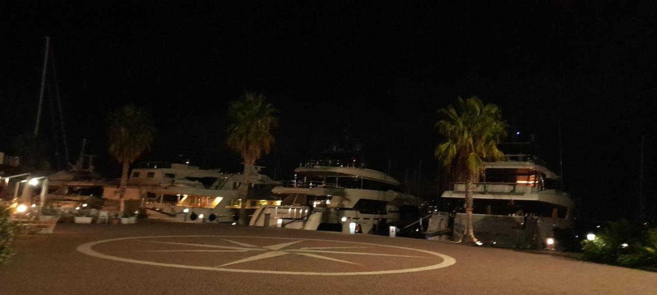 Bed And Boat Holiday Hotel La Spezia Exterior photo