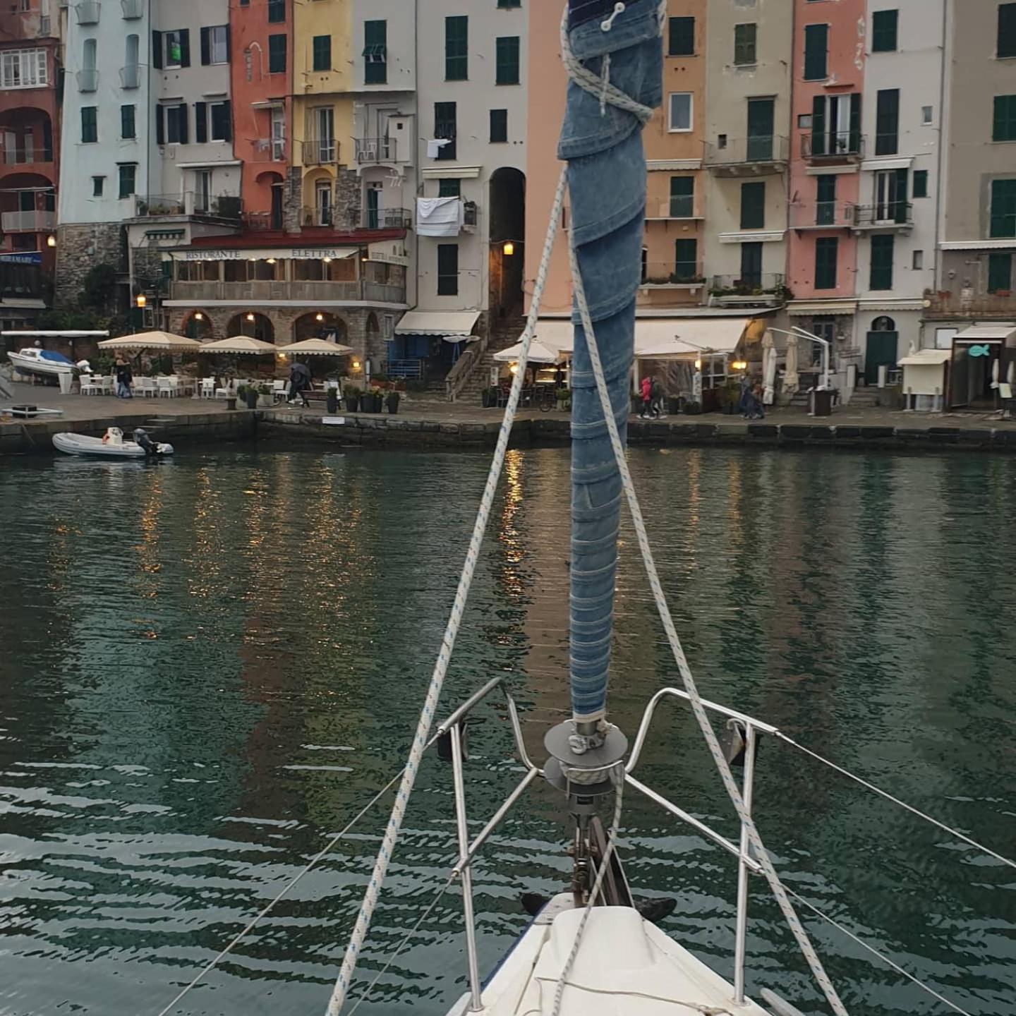 Bed And Boat Holiday Hotel La Spezia Exterior photo